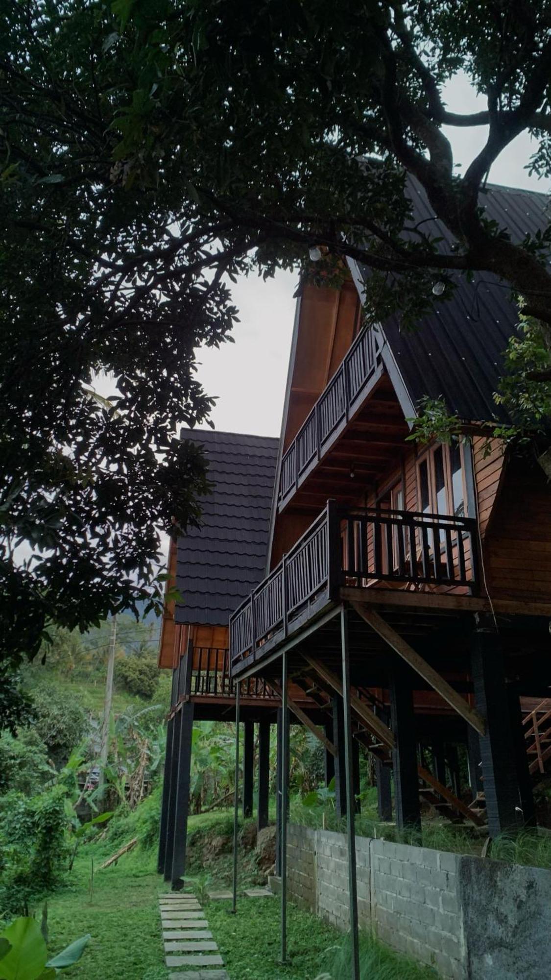 Alaya Villa Bandungan Extérieur photo